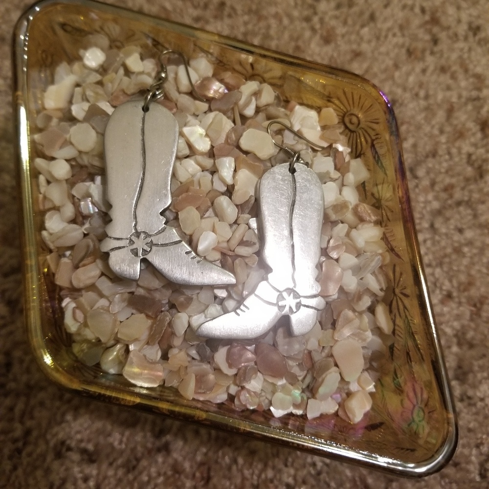 🎄Sterling Silver western boot design earrings
